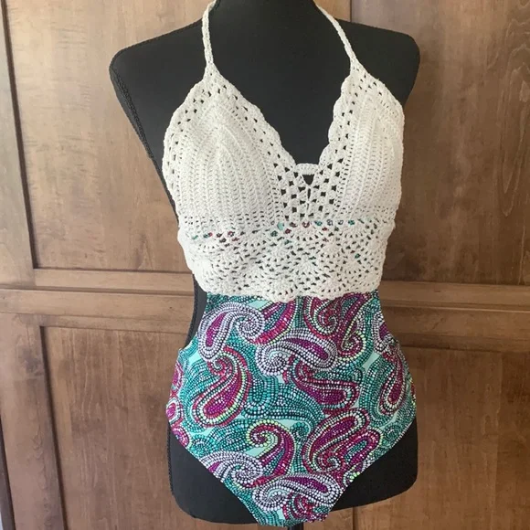 Couer de Vague Swim 33 Nwt Bathing Suit One Piece Unikini